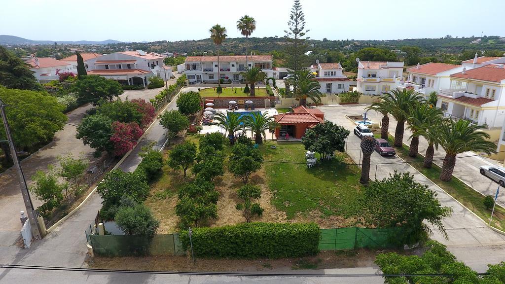 Villa Belinha - Guest House Quarteira Habitación foto